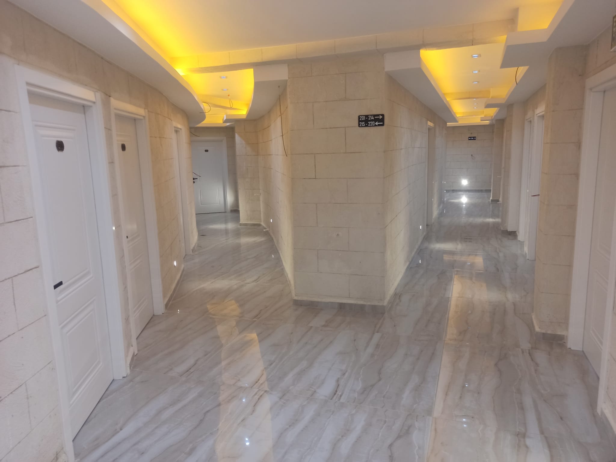 Azel Han Otel