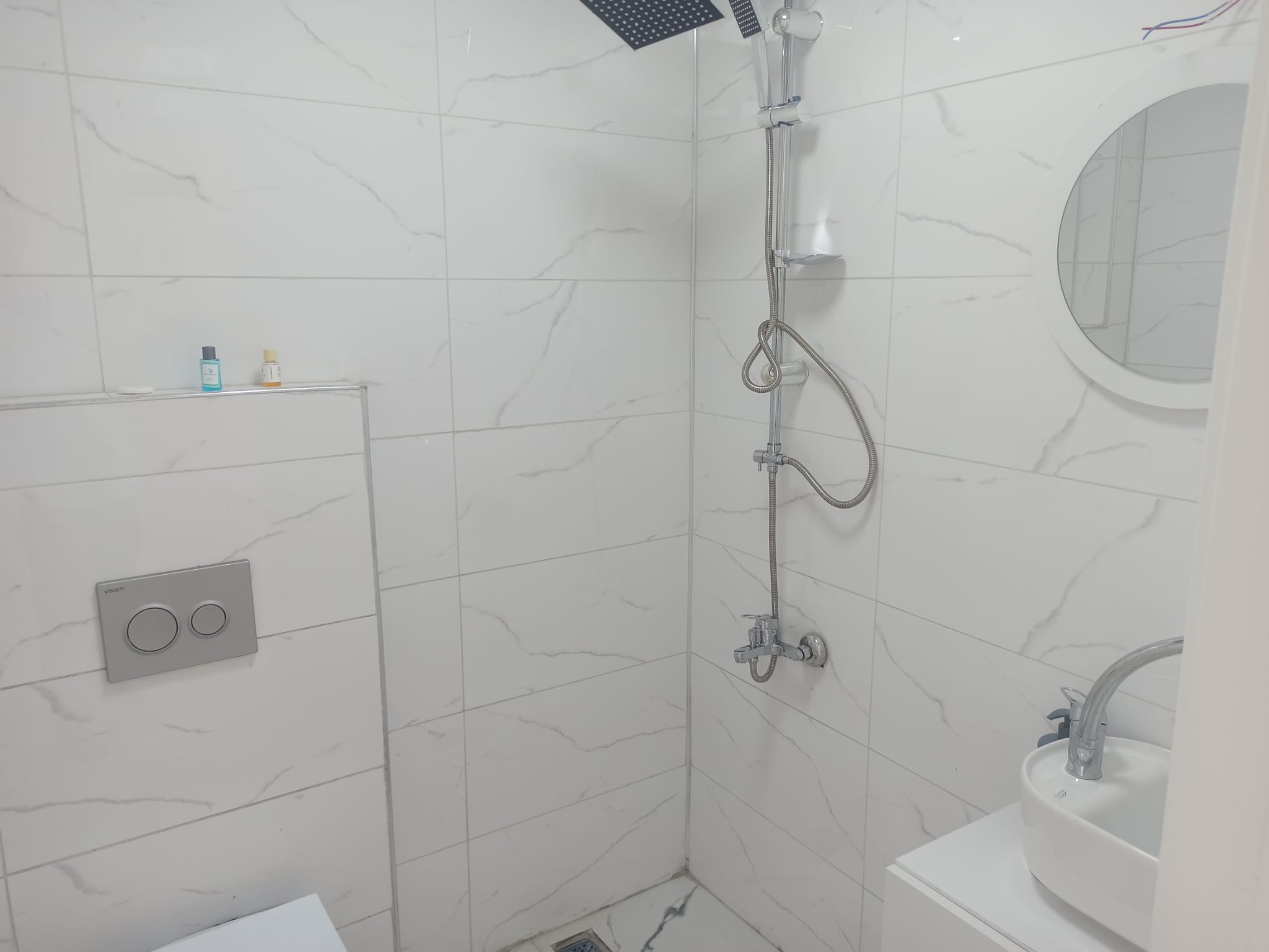 Azel Han Otel